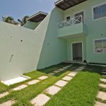 Casa nova à venda no Centro de Lauro de Freitas