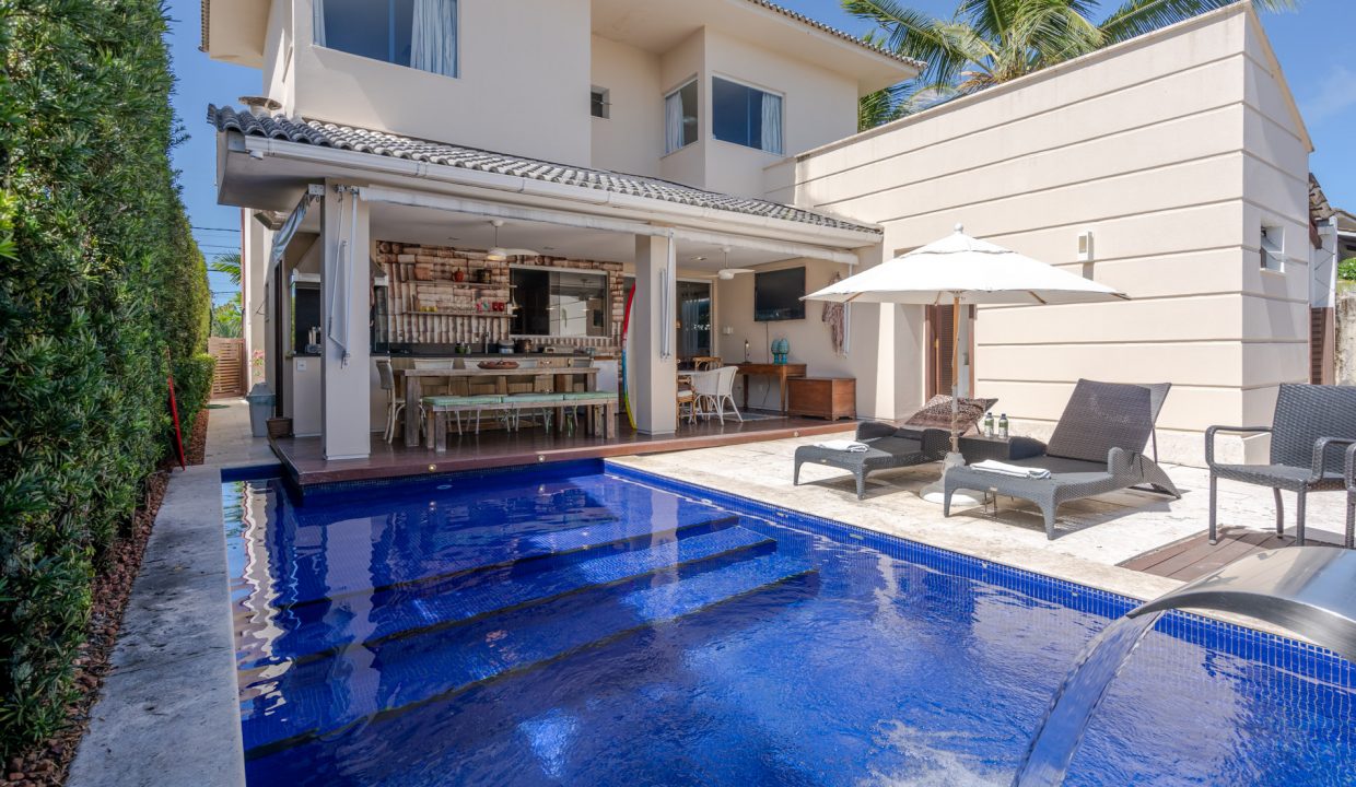 Casa de luxo com piscina a venda em Vilas do Atlântico (6)