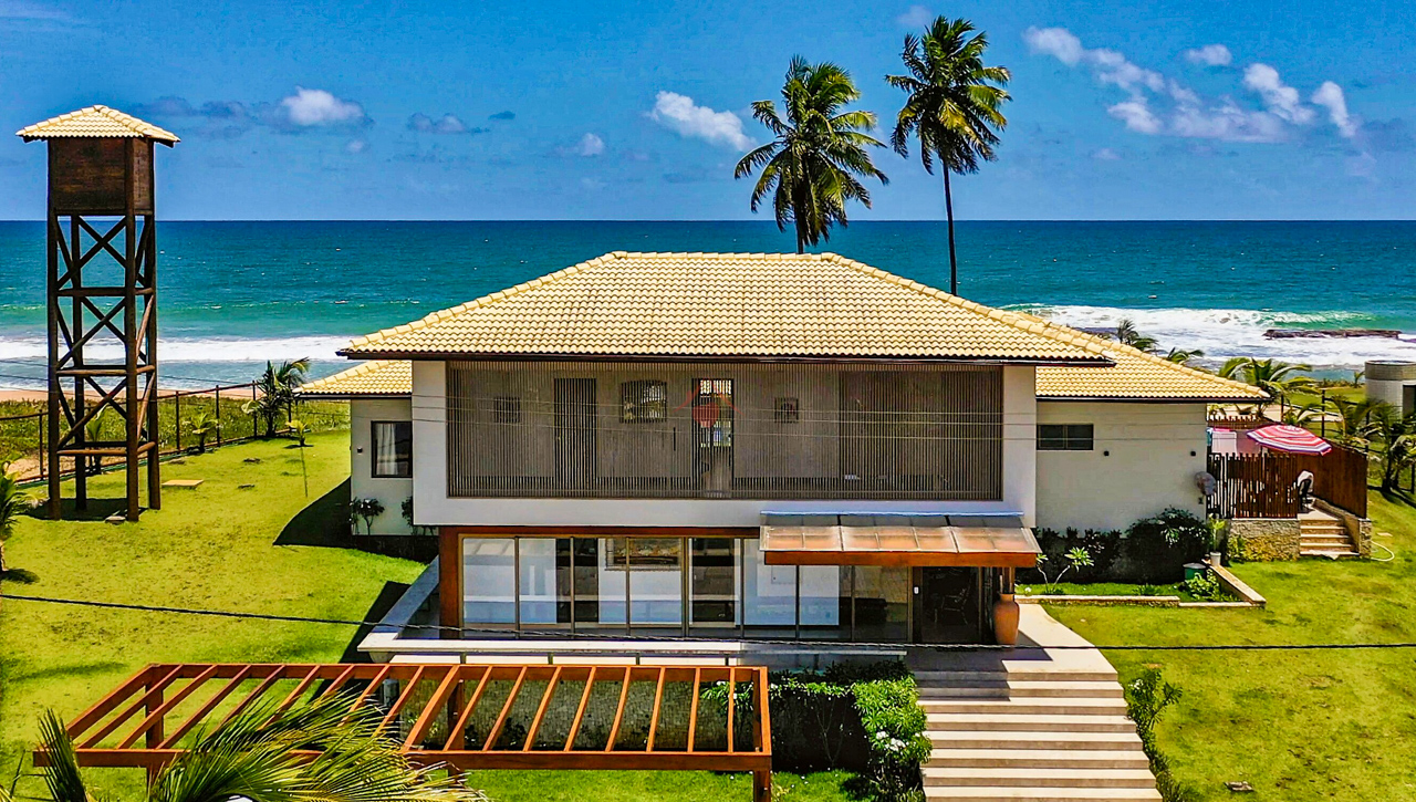 Casa de luxo frente a praia e fundo lagoa Praia dos Lagos