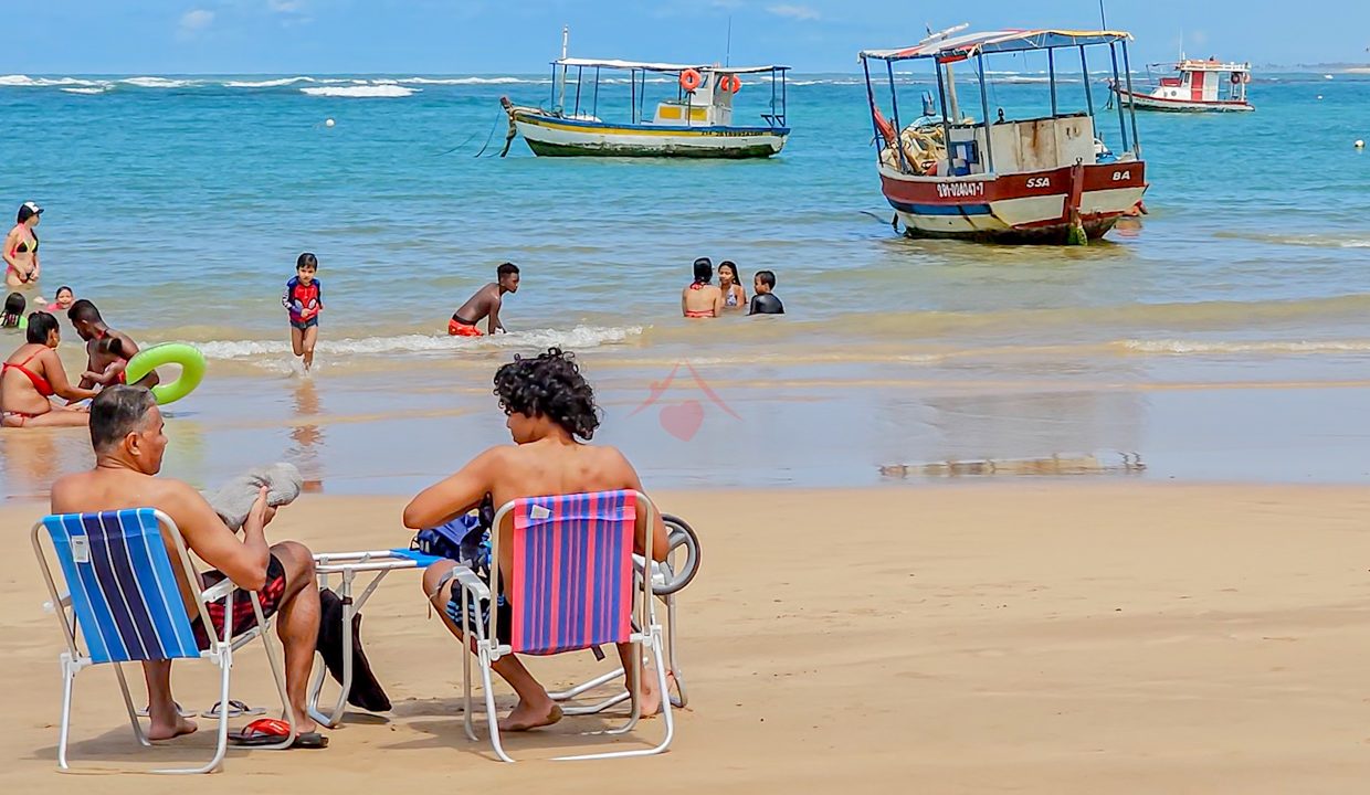 Mansão com quadra de beach tênis frente mar em Guarajuba-42-3