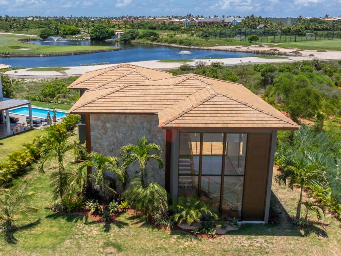 Casa nova perto da praia a venda no Iberostar